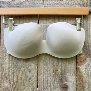 Warner's Strapless Bra
